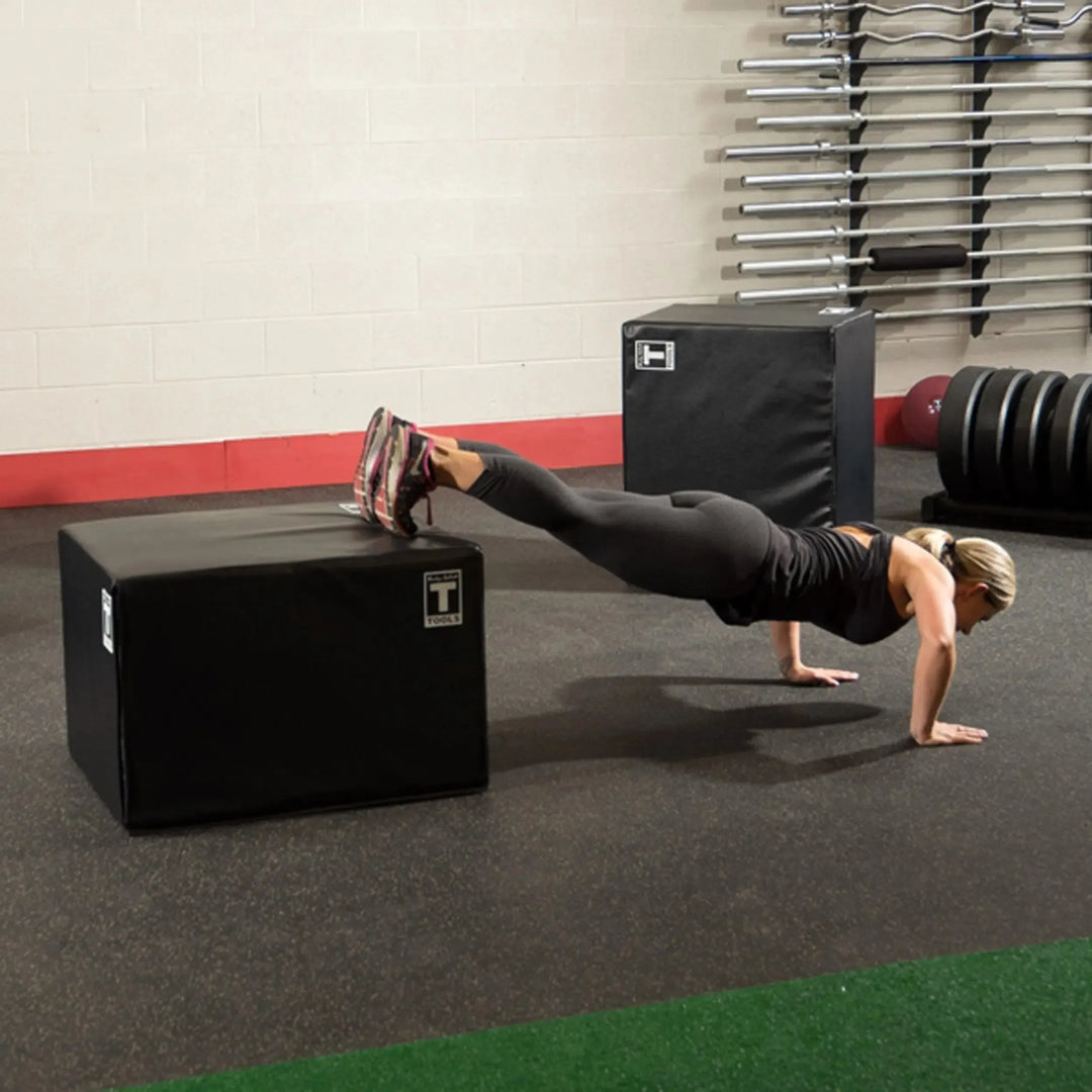 woman decline push-ups on the Body-Solid Soft Plyo Box BSTSPBOX