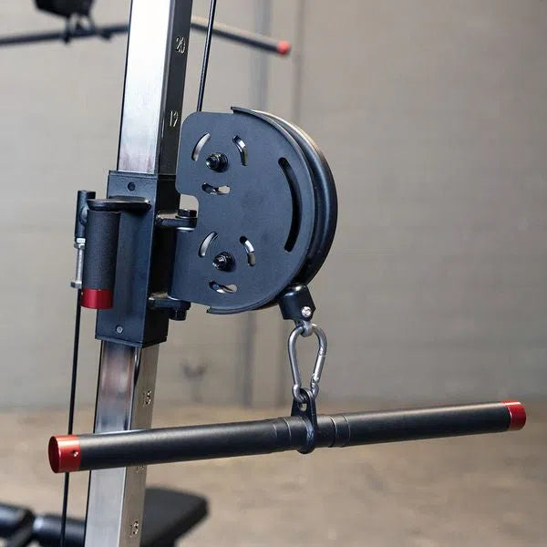 Body-Solid Commercial Universal Weight Machine S1000 closer look on build quality