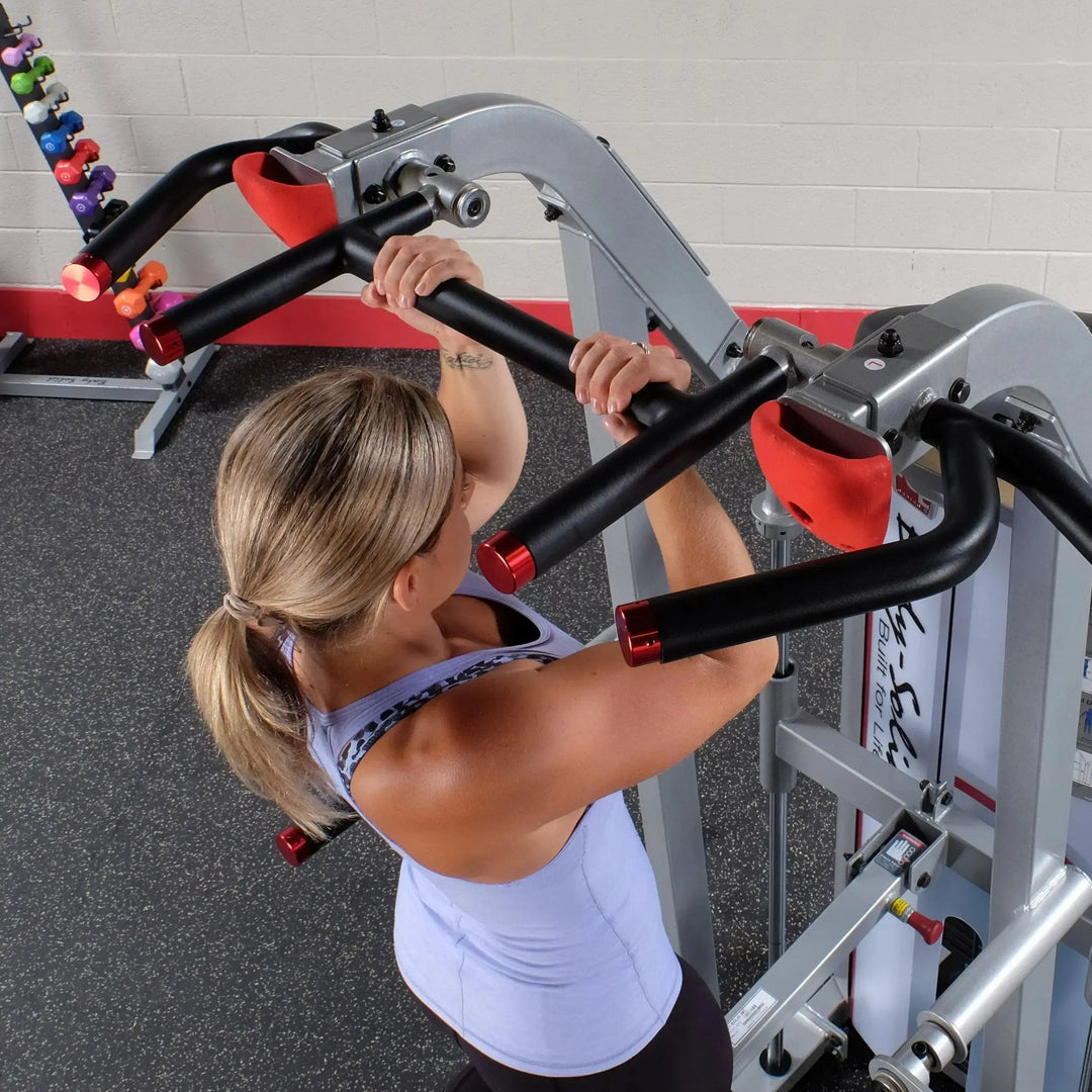 woman chin-up exercise on Body-Solid Assisted Pull Up Machine S2ACD