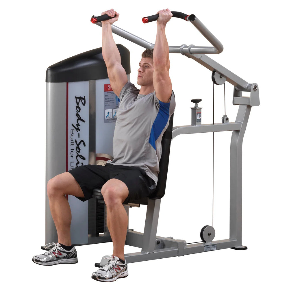 man shoulder press workout on Body-Solid Overhead Press Machine S2SP