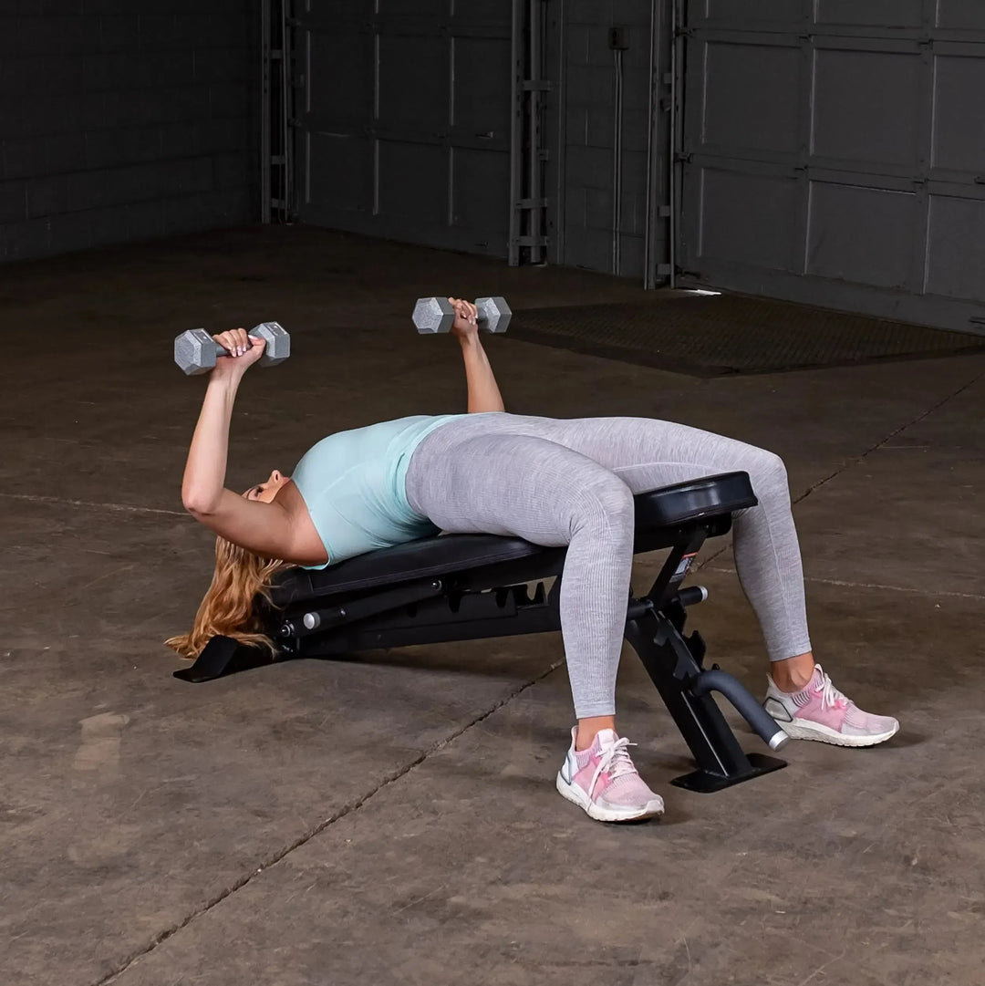 girl decline bench dumbbell press exercise
