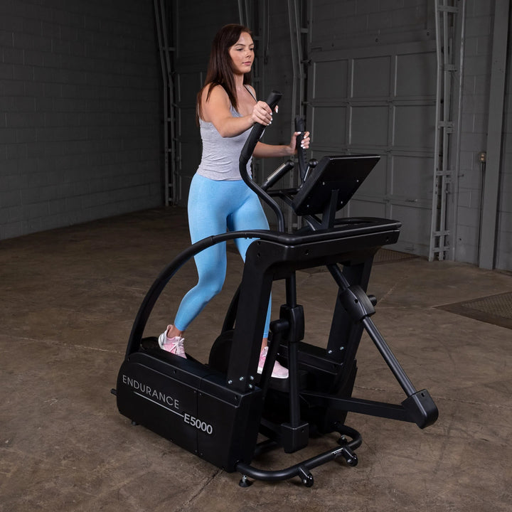 girl working out on the Endurance Commercial Elliptical Machine E5000