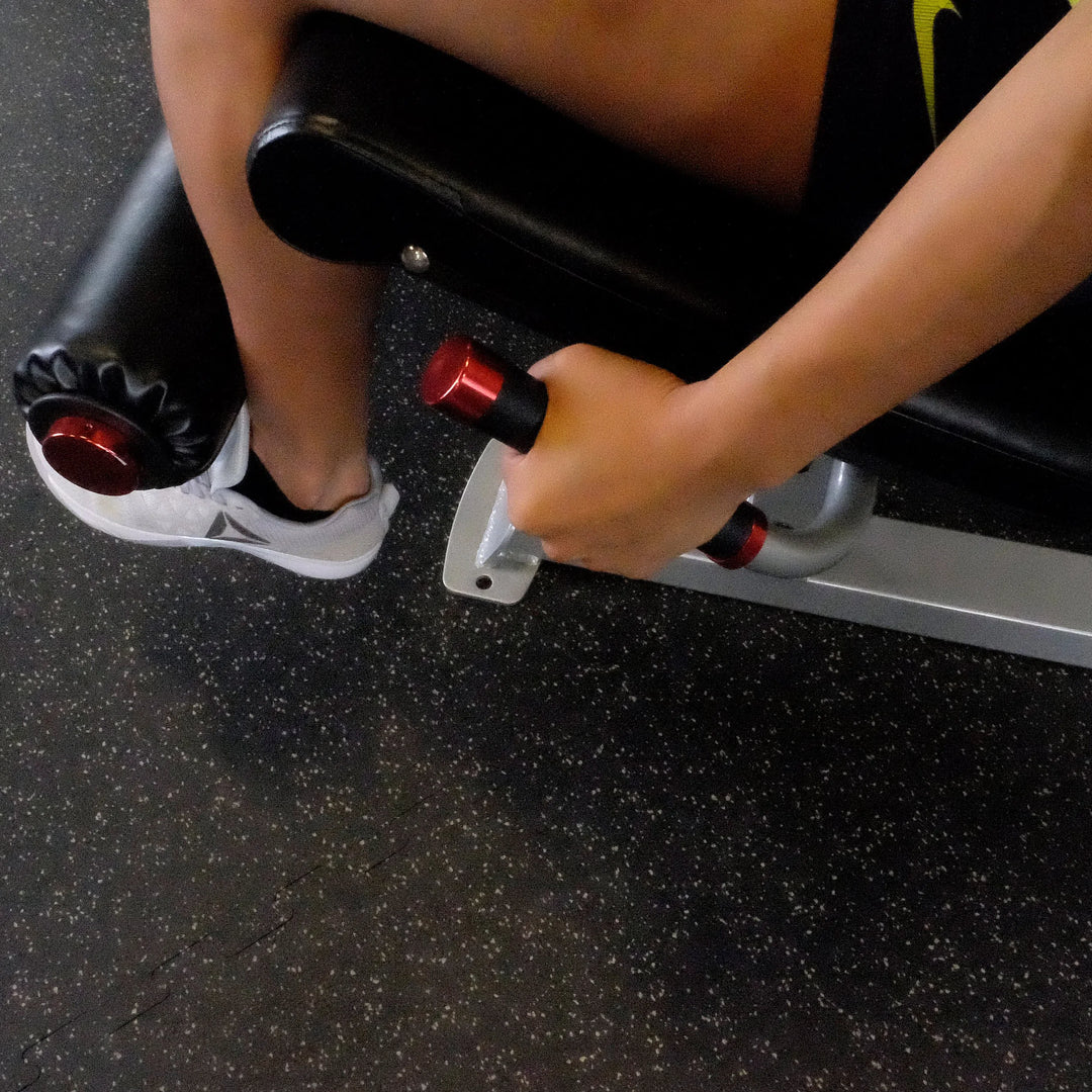 Body-Solid Leg Curl and Extension Machine S2LEC closer look on the handle