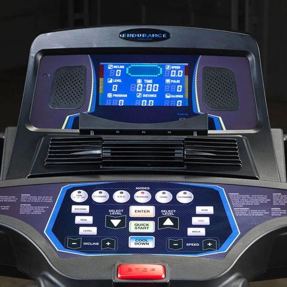 Body-Solid Endurance Commercial Grade Treadmill T150 closer look on the display monitor and controls