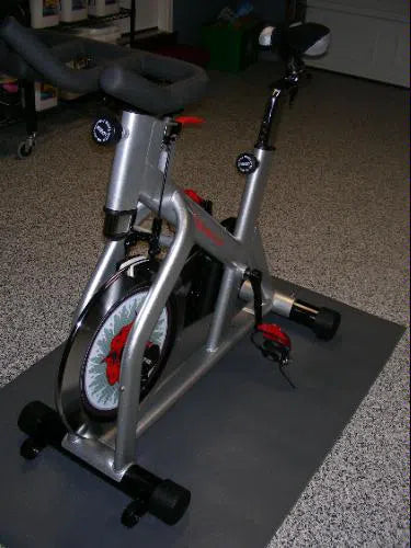 Flywheel fitness deals bike