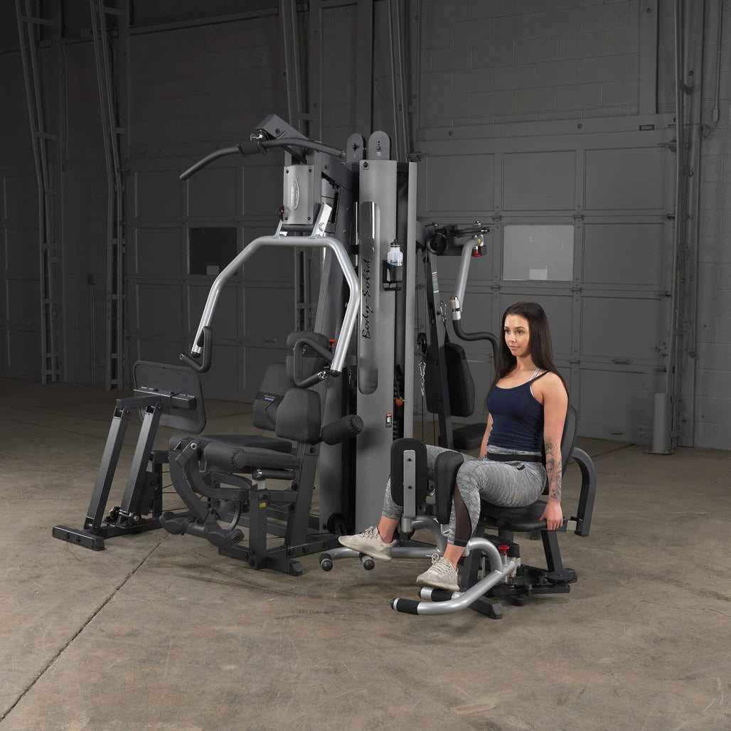 Body-Solid GIOT9 attachment showing the seat, back pad and swiveling knee pads